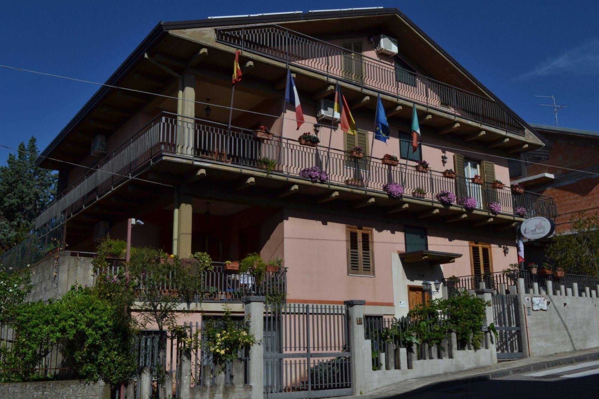 B&B Alfio Tomaselli Nicolosi Exteriör bild